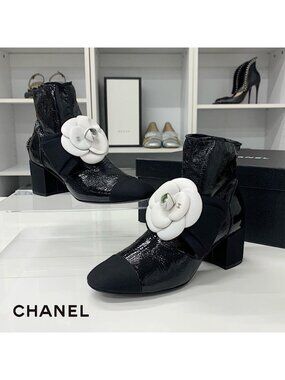 Chanel Camellia Ribbon CC Logo Patent Wrinkled Short Boots